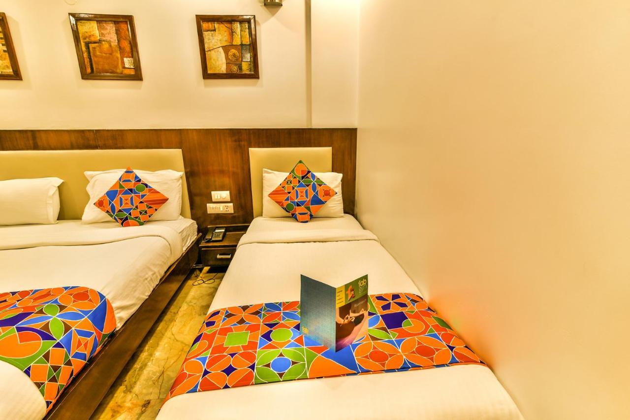 FabHotel Sehej Inn Neu-Delhi Exterior foto