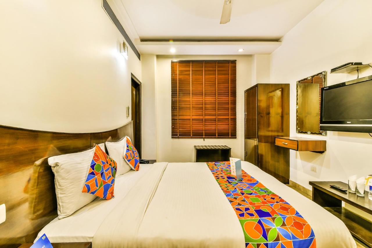 FabHotel Sehej Inn Neu-Delhi Exterior foto